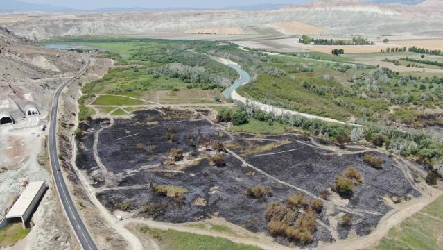 Nallıhan’da Çıkan Yangından Sonra Drone Görüntüsü Alındı

Türkiye’nin eşsiz güzelliklerinden biri olan Kuş Cenneti’nde çıkan yangının yol açtığı tahribat, drone ile havadan görüntülendi.

baskentmedya.com/nallihanda-cik…