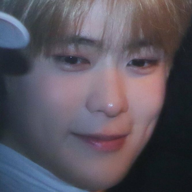 จะอูน tweet media