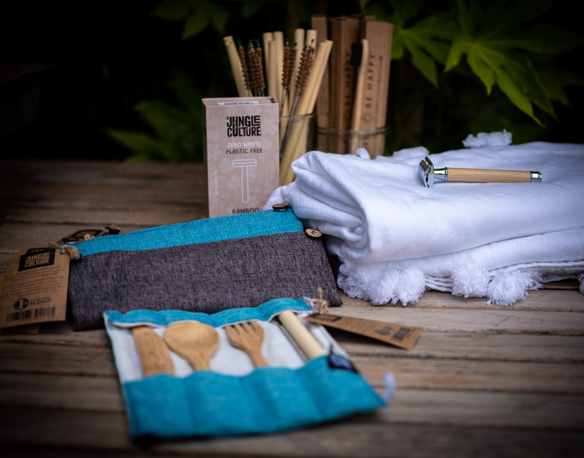 RefillRewind's tweet photo. We sell a wide range of bamboo products, including razors, cutlery, toothbrushes, toilet paper and reusable straws. All of our products are made from sustainable bamboo that gets replanted after harvest. Come and pay us a visit this Saturday to join the Refill Rewind revolution! https://t.co/NdDNHZojM1