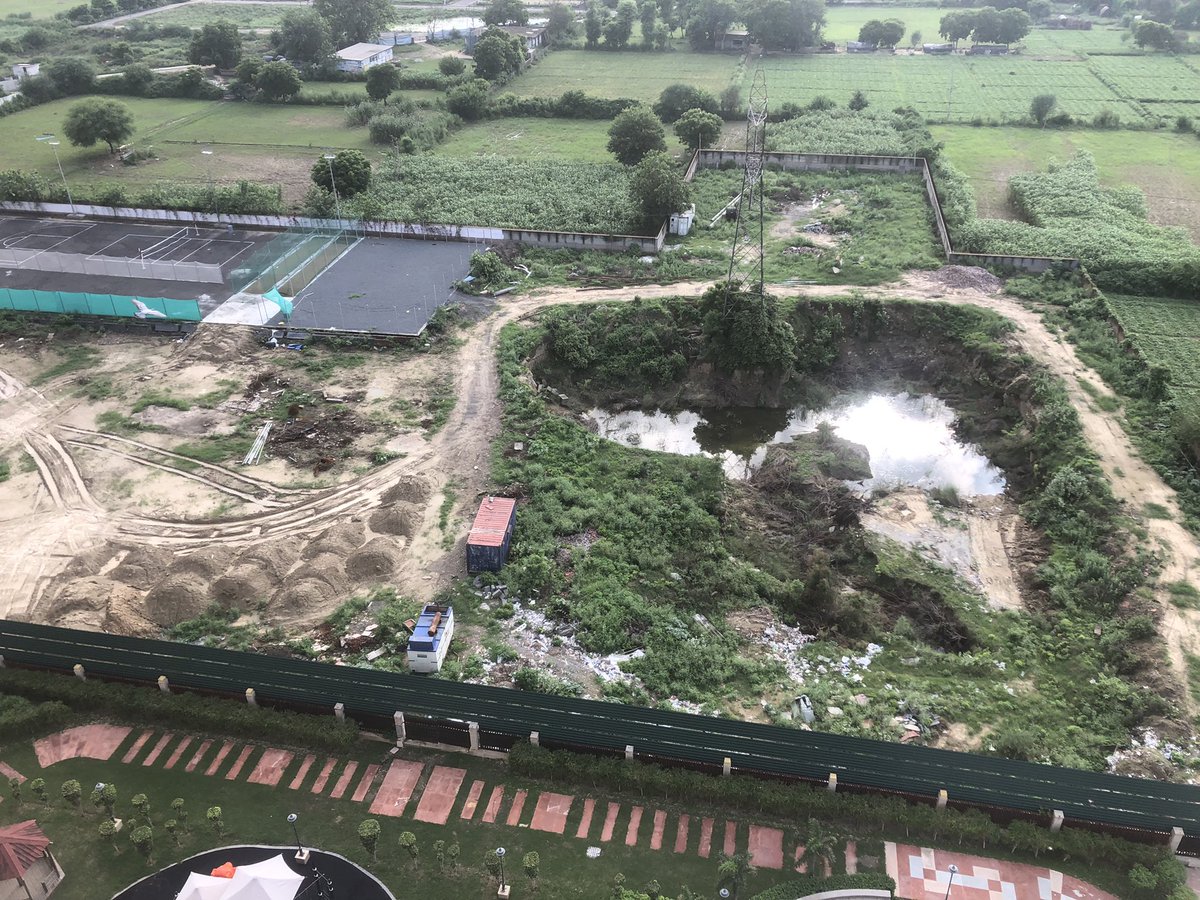 kas1988's tweet photo. @anilvijminister @DC_Faridabad @yashpalmurar @BPTP_Limited @rajeshnagarfbd water has stagnated in a large open ditch behind BPTP Discovery Park Sector 80 Faridabad. Poses threat of dengue, malaria &amp; chikungunya to people living in the society and nearby villages. https://t.co/8SDuSaPBhD