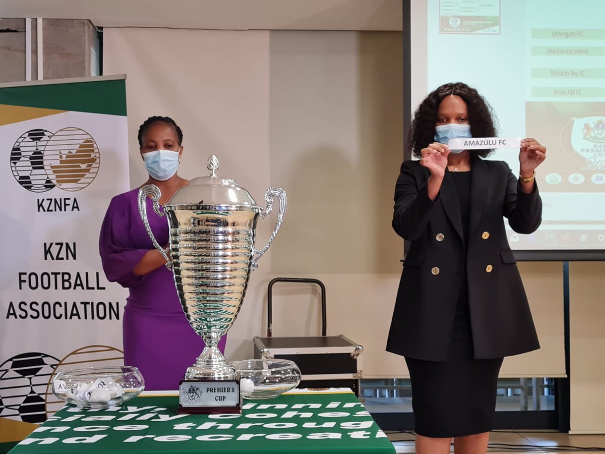goldenarrowsfc1's tweet photo. The draw for the Premiers Cup is done.  As both us and @AmaZuluFootball will be playing in the MTN8, we will be seeded and play in the first semi final on Sunday. The games on Saturday will be @UthongathiFC vs @MaritzburgUtd and then @RichardsBayFC_ vs @RoyalAM_FC https://t.co/QtMKnep7wV