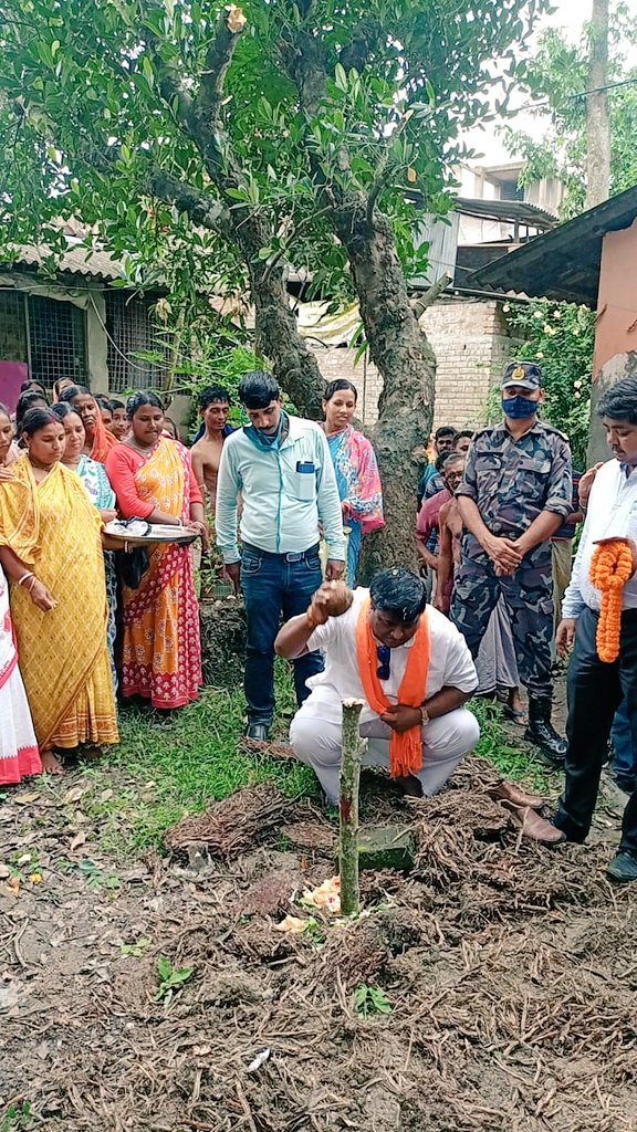 Devdutta Maji (Modi Ji Ka Pariwar). tweet media