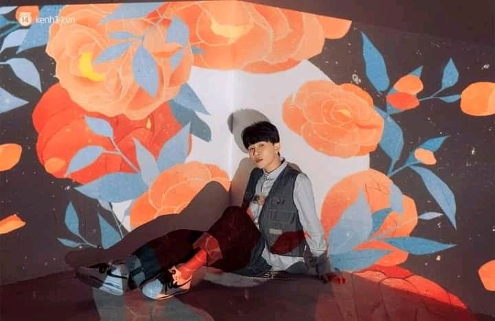 thienky9926's tweet photo. @KevanKenney @MTV REQUEST @phuongtuan_j97 @MTV  #FridayLivestream #JackJ97 #HoaHaiDuong

WE ARE REALLY DESIRE for the Hoa Hai Duong music video to appear on LIVE STREAM. https://t.co/7huNIF32rn