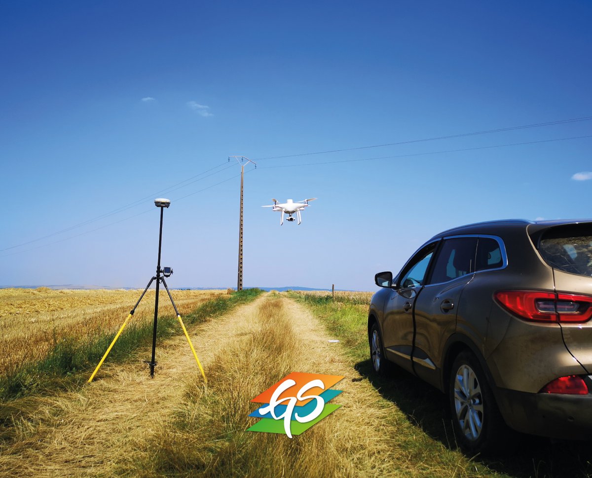 Parfois le soleil perce entre deux averses ... 🌞 Et on se rappelle le  plaisir et la chance que nous avons de faire ce métier.

 #geoexpertise #topographie #photogrammetrie #drone #bathymetrie #sensefly #pix4D #photogrammetry #trimblegeospatial