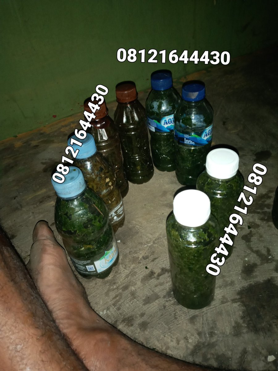 ADO05047848's tweet photo. Lintah, Buah Hitam.Daun bungkus buah hitam.Ramuan asli untuk kasih besar dan panjang penis 1 botol 800 Rb. Ramuan utk bungkus .pake  mlm pagi besar panjang penis. Ramuan pake aman ,karna ramuan sudah campur pendingin.yg minat wa.08127984949
Area manokwari papua.Napi KebaR https://t.co/vqUasPaGN7