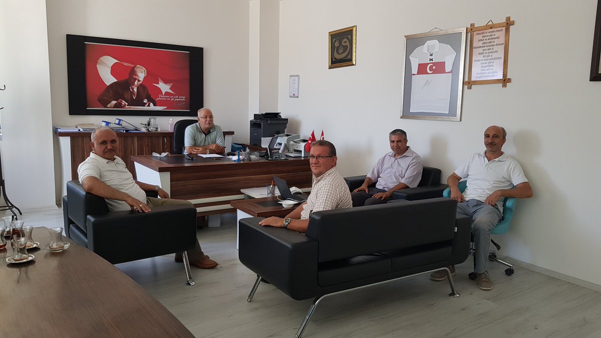 Kepez'de okul müdürü olarak atanan arkadaşlarımıza İlçe Başkanımız <a href="/AbdullahBaar12/">Abdullah Başar</a> ile hayırlı olsun ziyaretinde bulunduk. <a href="/EbsAntalya1/">EBS Antalya</a>