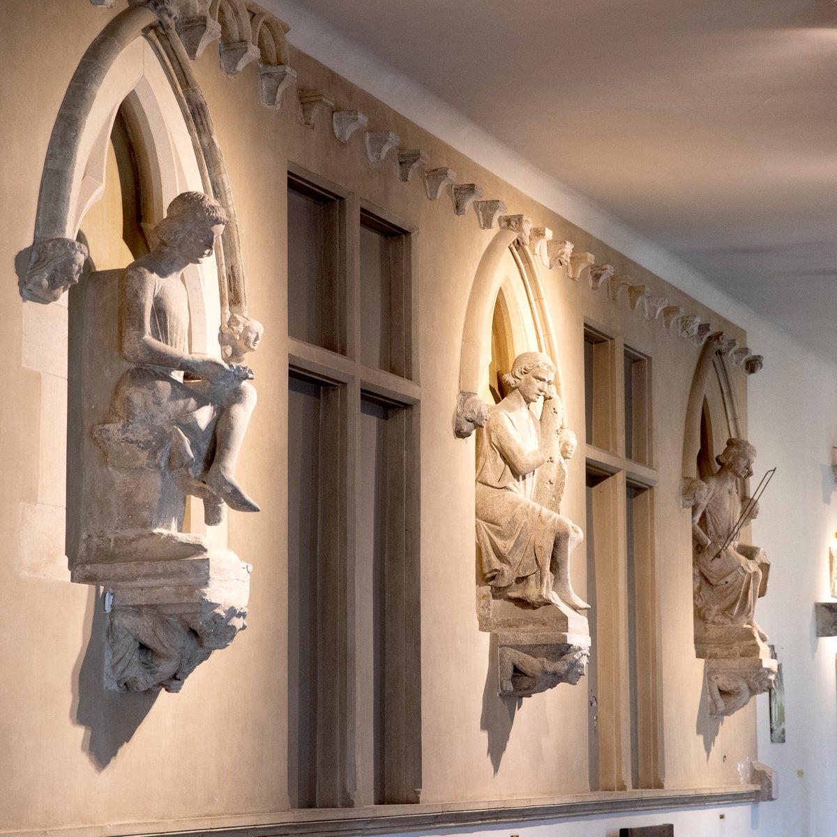 VilledeReims's tweet photo. Jusqu’au 31 août, l’#entrée est #gratuite dans les #musées municipaux de #Reims ! Une occasion de (re)découvrir le musée Saint-Remi, la Chapelle #Foujita, le musée Le Vergeur, le fort de la #Pompelle ou encore le musée de la #Reddition.
=> Infos : https://t.co/Yyrfw1ZFli https://t.co/OUNqYGowwW
