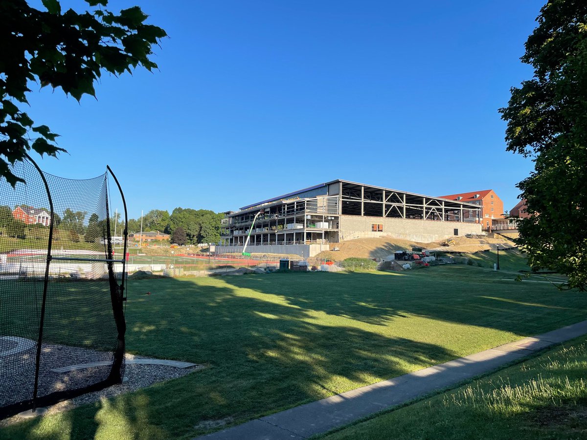 FightingMuskies's tweet photo. A great view to start a Tuesday on campus. ❤️ https://t.co/RetqYzz4HT