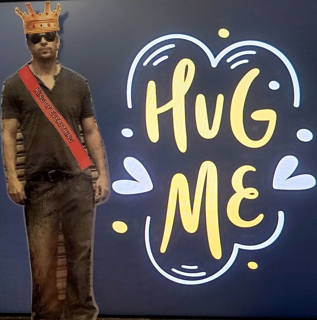 flat_kids's tweet photo. 🎶🎶STEP TWO🎶🎶 I'll hug you and your crew!! 🤗
Man, #blocknation and #flatnation can't wait for those hugs from our captain!! We will be at the shows in MD and Fenway, and we hope to run into our 3D counterparts there! Come and find us!! https://t.co/UVDP9Ni6PR