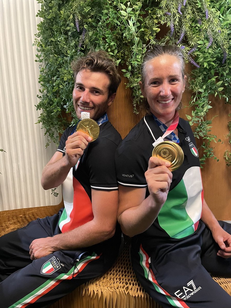 Velisti d’oro. 🤩🤩

#ItaliaTeam | #StuporMundi | #Tokyo2020 | <a href="/federvela/">Federazione Italiana Vela</a>