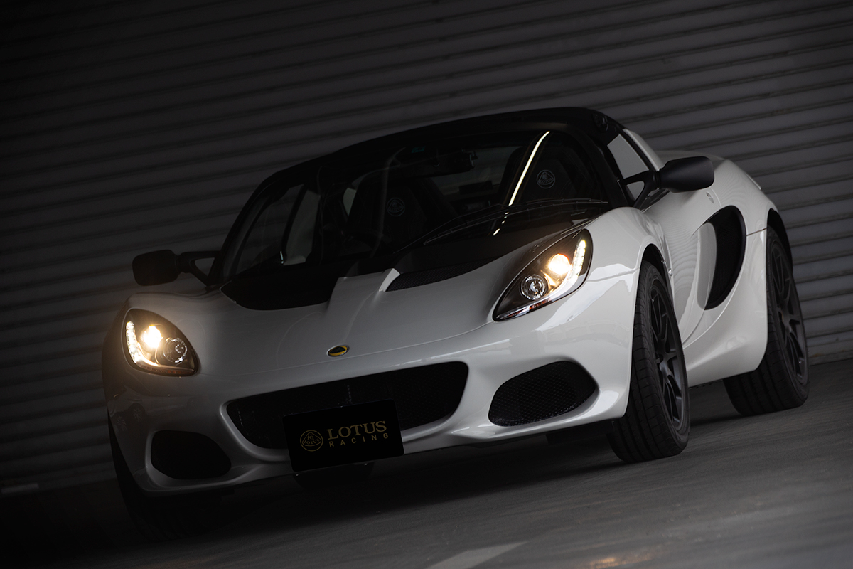 半蔵 V Twitter 納車後1か月のロータス エリーゼ 新車なのに雨漏りするしドアは開かなくなるけど走ると最高 早くも2 500kmです Lotus Elise