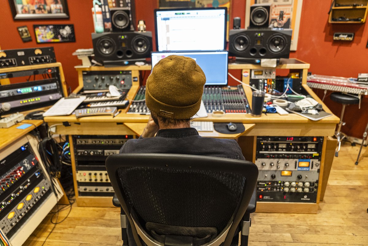 NeilPearlman's tweet photo. Just announced the launch of the TradCafe record label! It all here in my monthly newsletter: https://t.co/wudcnT1CC7 https://t.co/kN55Oolbsa