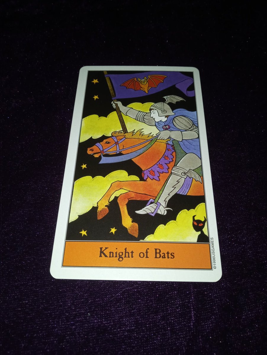 tigerlex333's tweet image. Follow the black cat.
Halloween Tarot Deck
Knight of Bats
You bring messages that require delivery for your plight. You need to make others listen.
#makeotherslisten
#plight