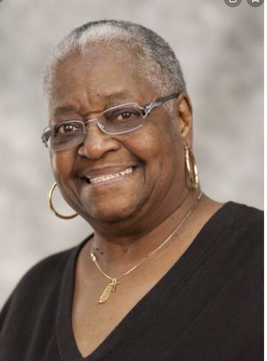 mayowasworld's tweet image. I let out of a gasp of relief knowing that this famous painting was actually painted by a dark skin woman 😭 it’s so sad most of the time dark skin non men are depicted it is by people who don’t look like us. Giving her all the roses