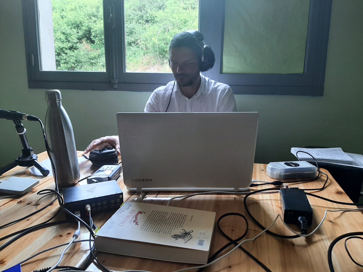 helenepaumier's tweet photo. Ce matin "Croiser les mots croisés" à partir des fameux mots croisés de #Perec
A écouter bientôt sur #RadioBulot
(On termine les montages avant la mise en ligne)
Plein dautres sons et émissions à venir ici :
https://t.co/SNPFgQ56UO
#Pirouésie https://t.co/5tjl4Lz696