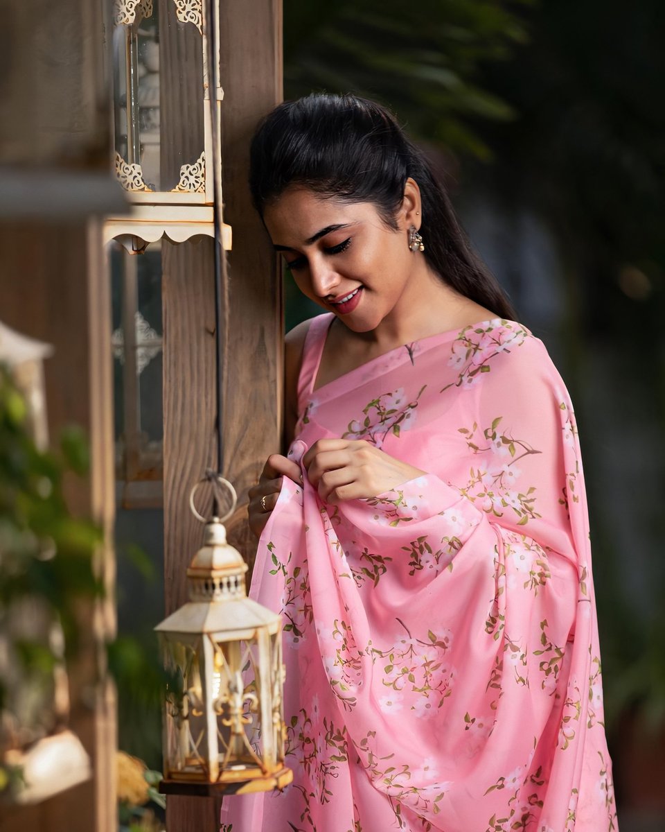 Priyankaamohanz's tweet image. #Chellama @priyankaamohan 😍💕

#Priyankamohan #PriyankaArulmohan
#Doctor #Don #EtharkkumThunindhavan