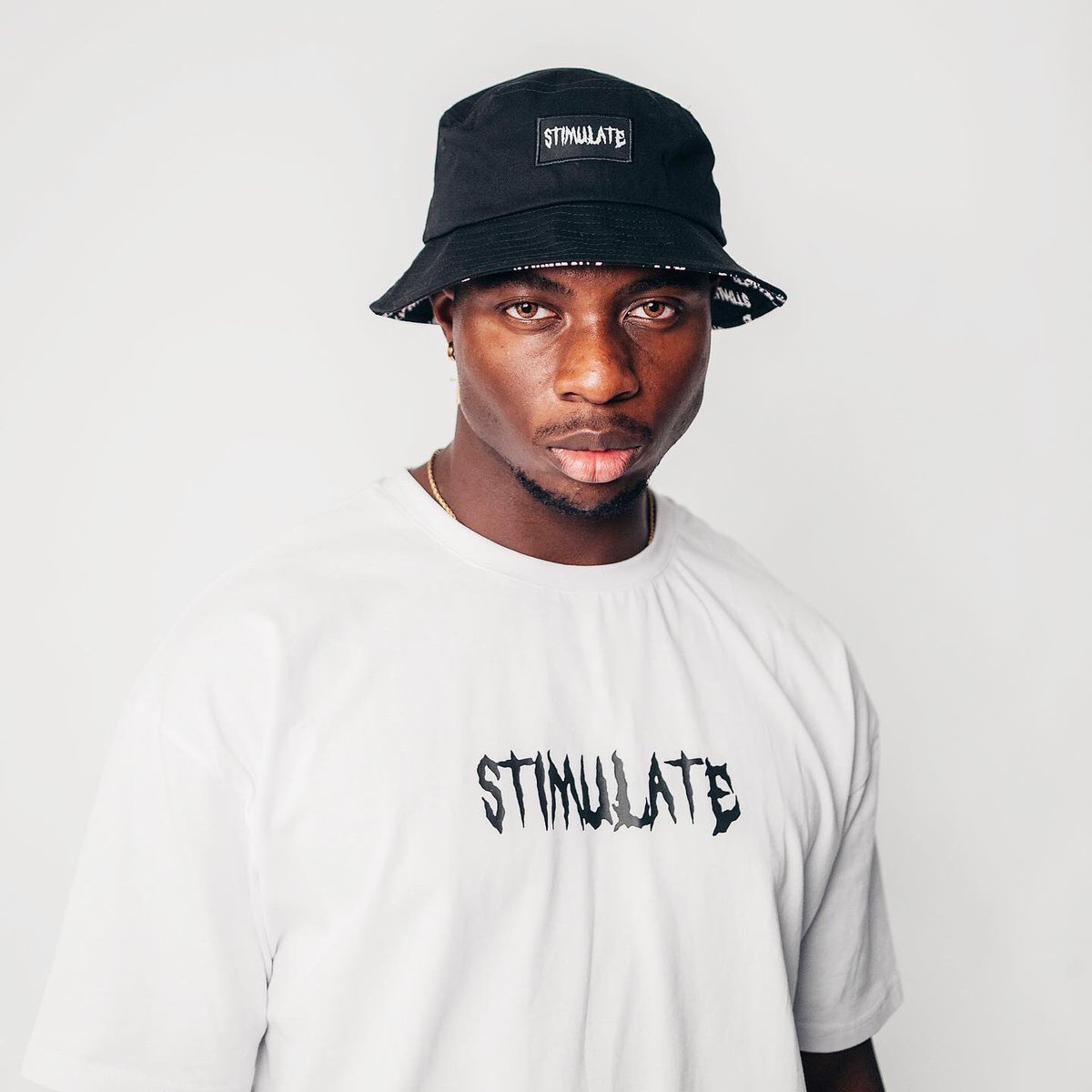 off_stimulate's tweet photo. Oversized Tee &amp; Bucket Hat. Available online. 
#STIMULATE
.
#festivalfashion #oversizedtee #buckethat #streetwear https://t.co/y5VRhVlacm