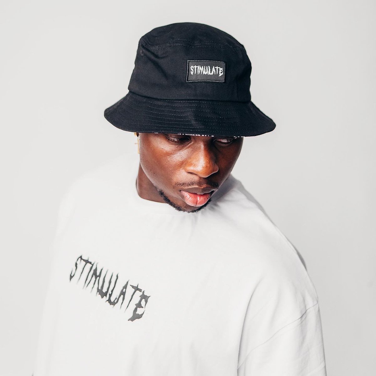 off_stimulate's tweet photo. Oversized Tee &amp; Bucket Hat. Available online. 
#STIMULATE
.
#festivalfashion #oversizedtee #buckethat #streetwear https://t.co/y5VRhVlacm