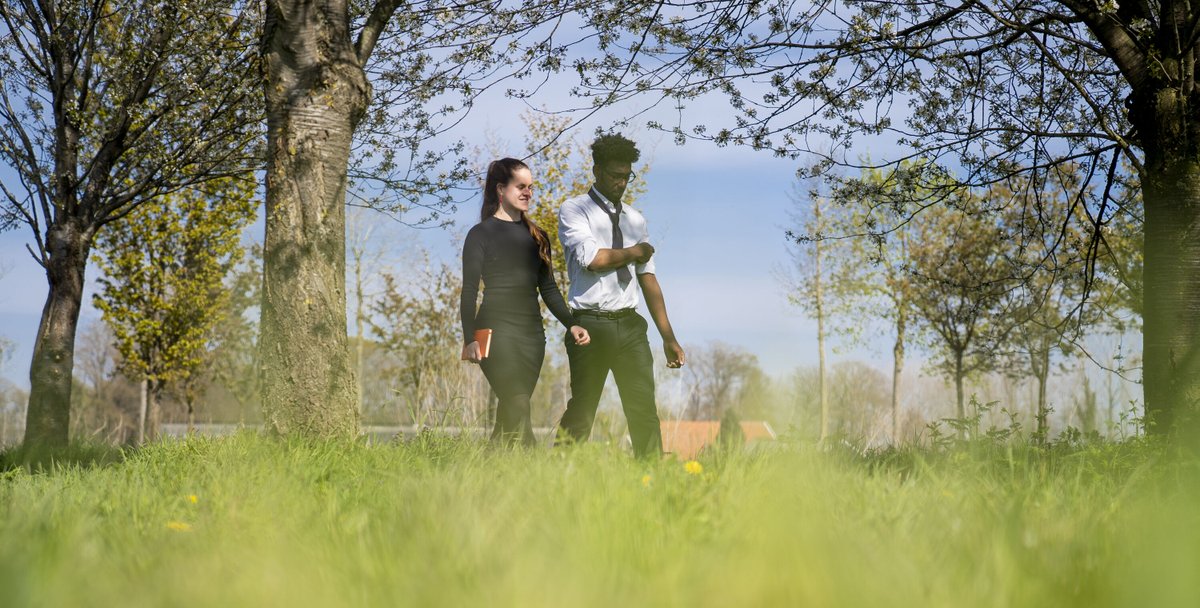 Pas een gewoonte aan! Boek voortaan onze boekbare locaties op basis van duurzame eigenschappen. Locaties zoals 'T Koetshuis, Aquarius Hotel B.V., B-aparthotel Kennedy, Bestwestern hotel Den-Haag en het BCN Rotterdam hebben minstens 5 duurzame eigenschappen.  Zichtbaar via het 👍