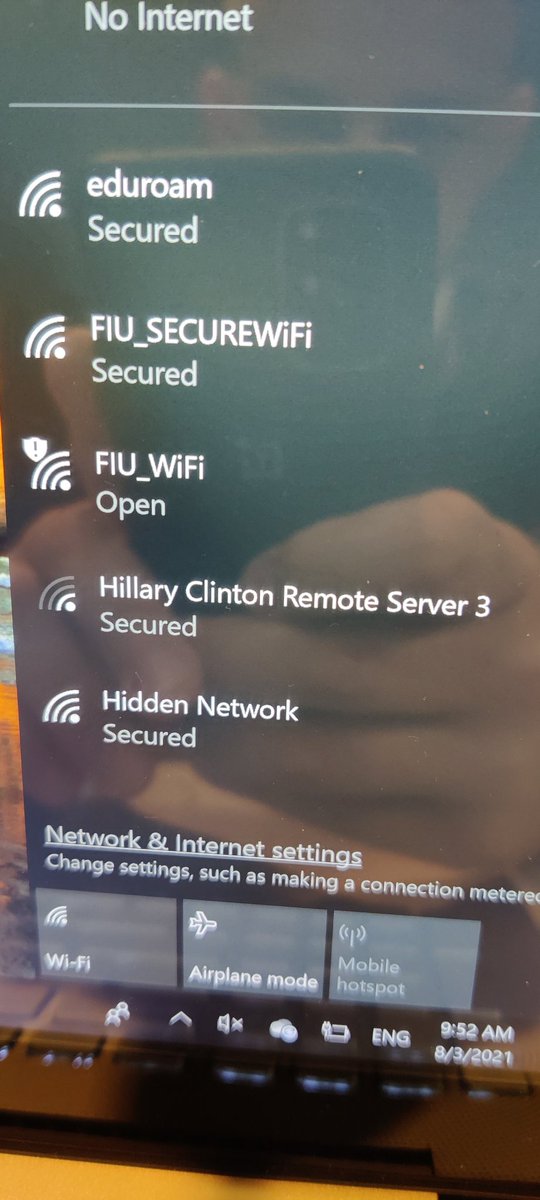 PixelChefs's tweet image. Getting Hillary&apos;s emails @Pubcon Miami with @GregGifford