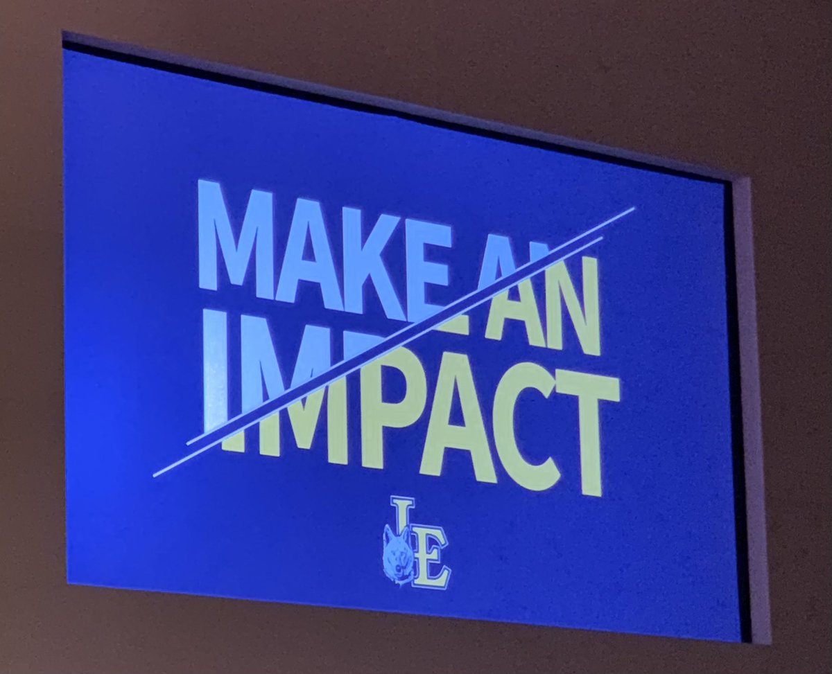Cynmika's tweet photo. LEISD Convocation 2021! #makeanimpact @leisd https://t.co/kuwr0TaFzD