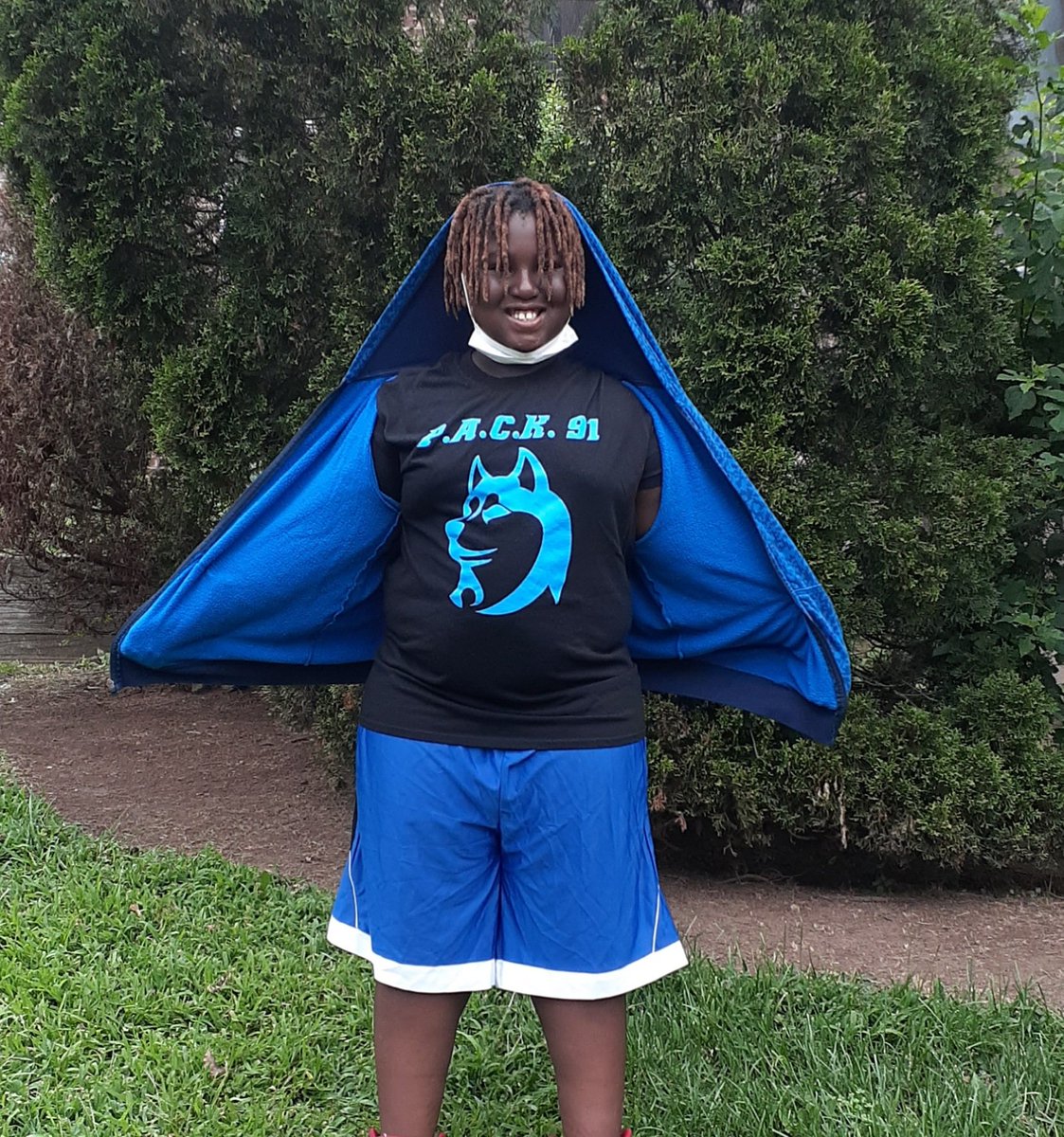 Keller_Kids's tweet photo. Today is the last day of the summer session for the @NYCSchools ASD Horizon Program. This has been the BEST school year for my son. @DOEChancellor, please note that P.A.C.K. 91 (24Q91) & ASD Horizon are OUTSTANDING!! #HeIsWorthIt #PACK91 #OnePackManyPawPrints #TeamKeller 😍😍😍 https://t.co/8yQanyIkG1