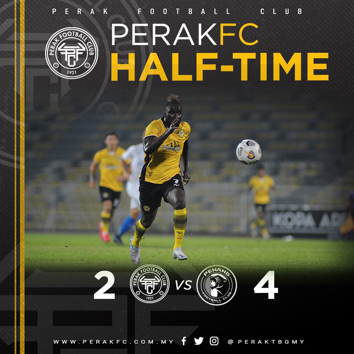 KopaMedia's tweet photo. Tamat separuh masa pertama Liga Super Malaysia 2021

PERAK FC 2-4 Penang FC 

⚪️🟡⚫️

#PerakFC
#PRKPEN
#LigaSuper2021 
#TrustTheProcess
#KejorrYobKejorr
#KejorrYobSkorr
#100TahunPerak https://t.co/hOCd8yddS0