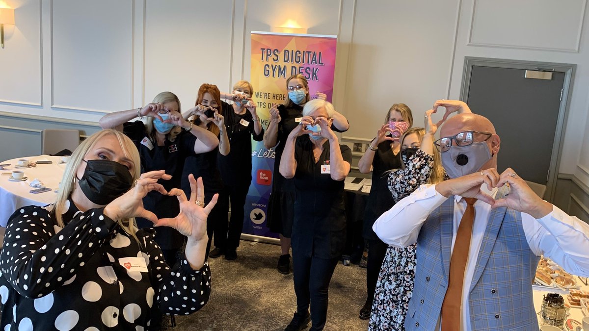 The Perfume People tweet media