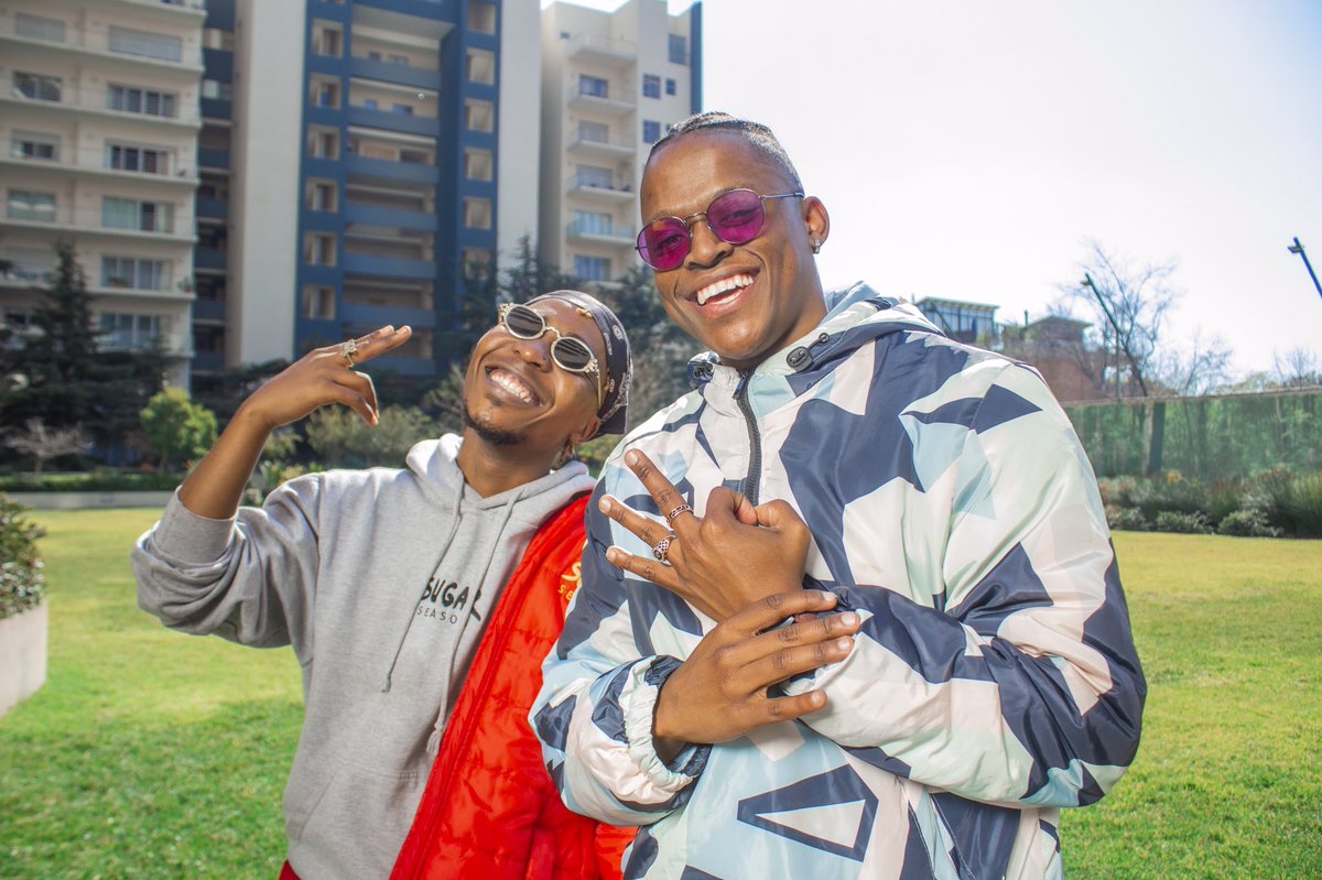 KingSweetKid's tweet photo. Past few days I got a chance to chop it up with @TouchlineTruth on the #HighlyDevoted Podcast. ๐Had so much fun unpacking dope conversations about music and mjolo ๐ canโt wait to drop this. https://t.co/7TvxjtkhHs