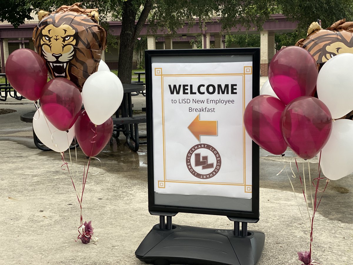 LockhartISD's tweet photo. LISD Board members, district leaders, and campus leaders welcomed new staff at the LISD New Employee Breakfast at LJHS this morning. Grateful to have such an impressive group of new team members to help us as we continue to build a legacy of excellence for our Lockhart Lions! https://t.co/ubM01TPye0