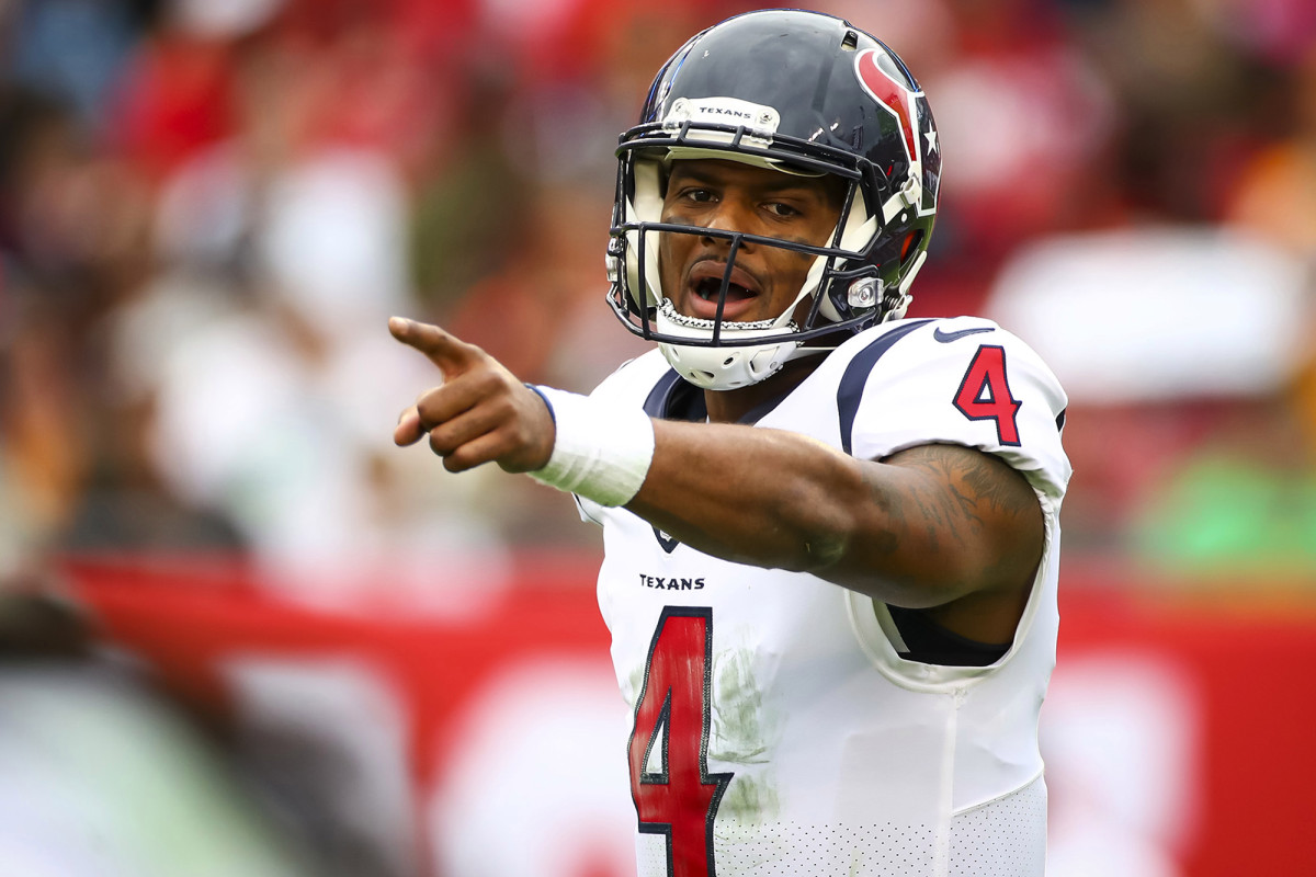 Deshaun Watson mysteriously kept away from Texans practice