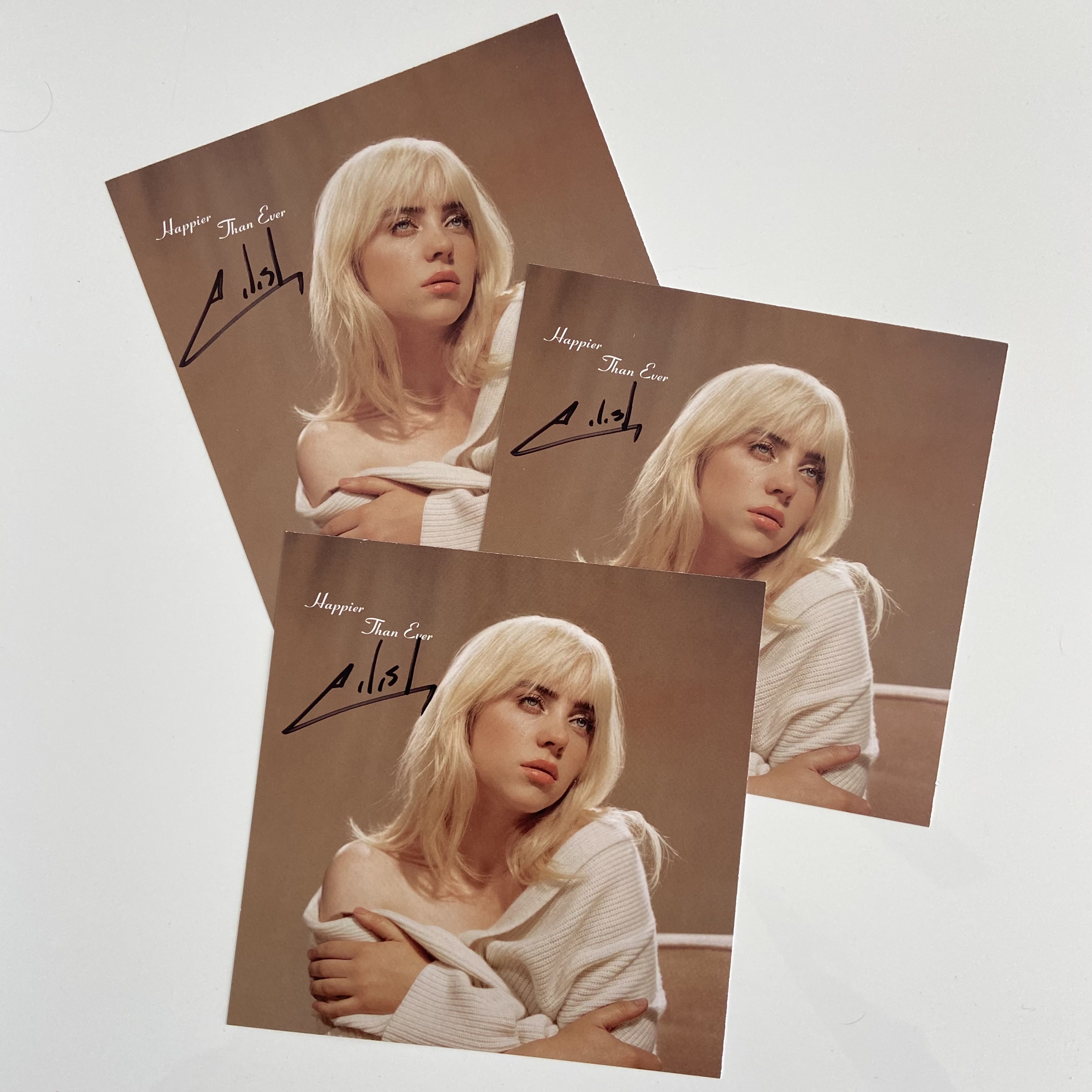 billie eilish on X: Limited amounts of signed “Happier Than Ever” CDs are  available at select indie retail stores, and each copy of Billie's new album  comes with a free scarf while