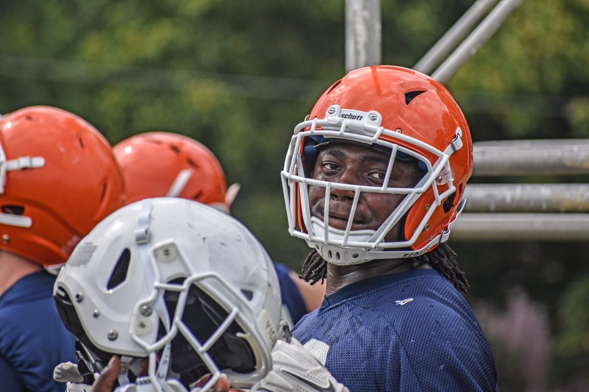 cnfootball's tweet photo. The 🦅 are back in town.  

Here's when you can watch practices during fall camp 

DETAILS ⤵️⤵️⤵️

📋 https://t.co/jyq31bHe0d https://t.co/WGi813lDNm