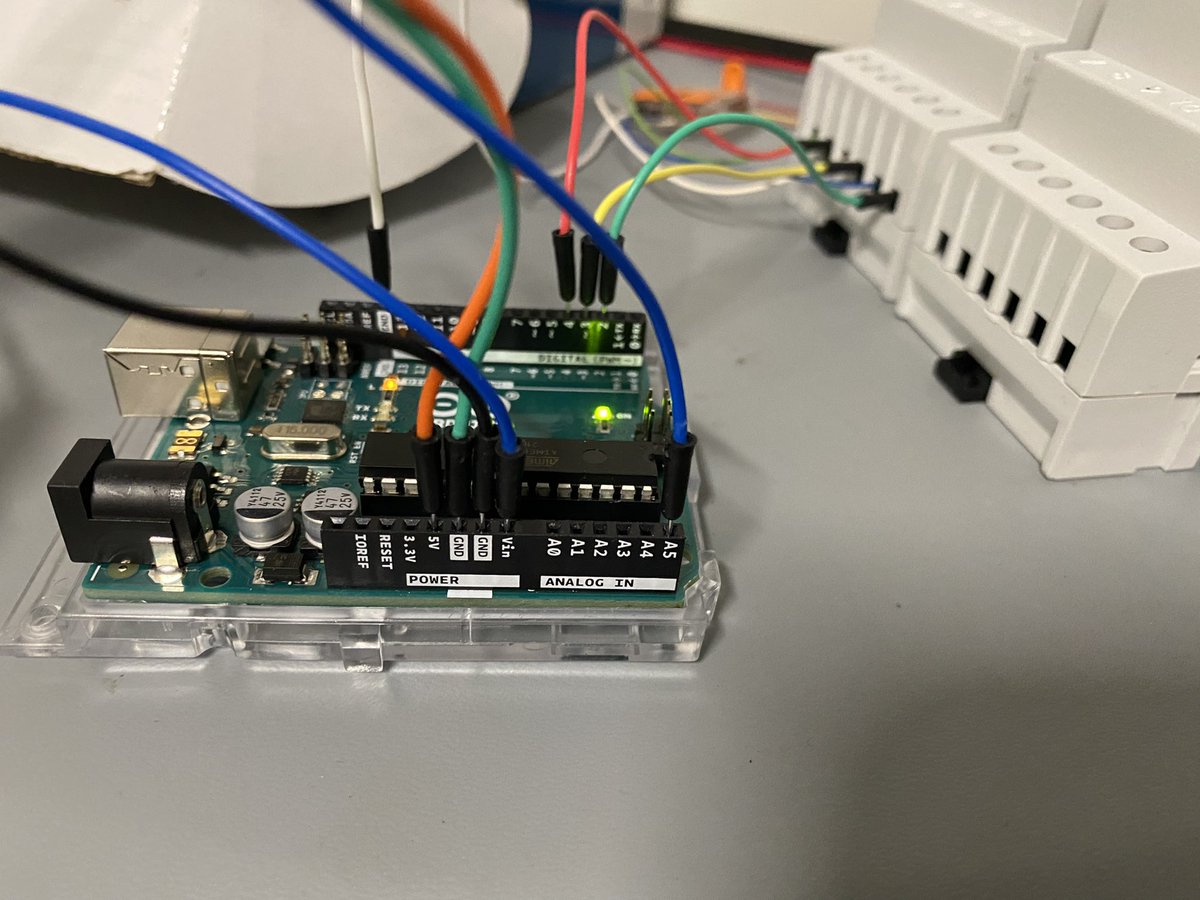 michaldudak's tweet photo. Got my first @arduino board. Now my garden’s going to get a lot smarter 🤩 https://t.co/gsIAX6RiWv