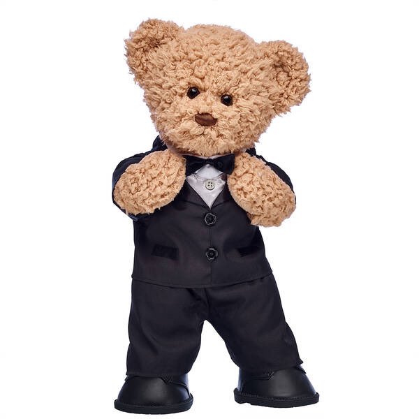 Got myself a new suit for the managerial awards 😉😂

#FPL #FPLCommunity