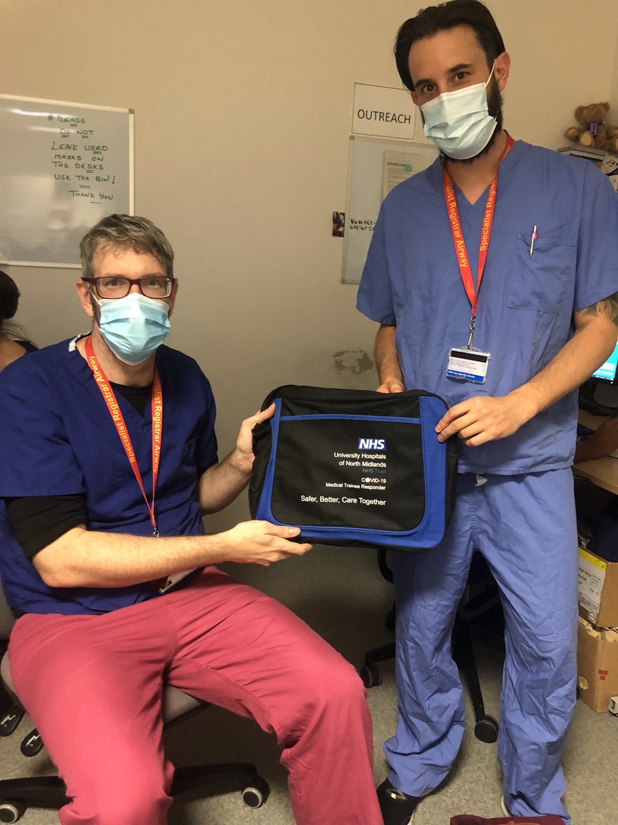 Thank you from the junior doctors for their present for being ‘medical trainees through covid’.
#uhnm #Doctor