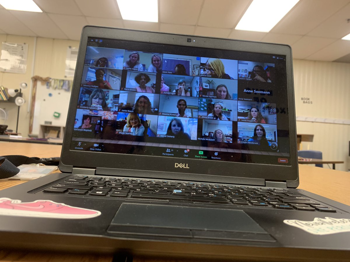 alliebethwalker's tweet photo. Elementary Gifted Instructional Training today…it’s always engaging and entertaining when you get Target teachers together! #improvgames 👽 🐮 🐯 @OneGiftedRoom @CobbAlp #lovetothinkhere https://t.co/iZWMMBcU2u