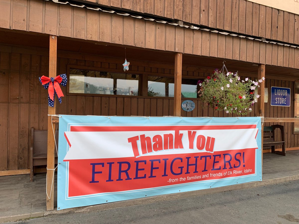 IdahoLands's tweet photo. #LelandComplex Update 8/3/21- containment jumps to 82% and 63% turning the corner on the #SandMountainFire #JhonsonCreekFire https://t.co/SmrDLGYk9a #IDLfireinfo #FireYear2021 https://t.co/kJl18v9V5k