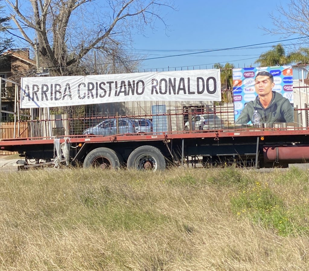 manuvarela tweet media