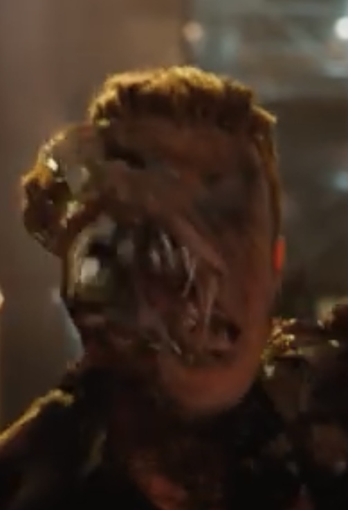 GeekChanel's tweet photo. 🤢🤮🤦🏻‍♂️🤦🏻‍♂️🤦🏻‍♂️

#VenomLetThereBeCarnage 
#Marvel 
#Sony
#TRASH https://t.co/GVGbvKrg0M