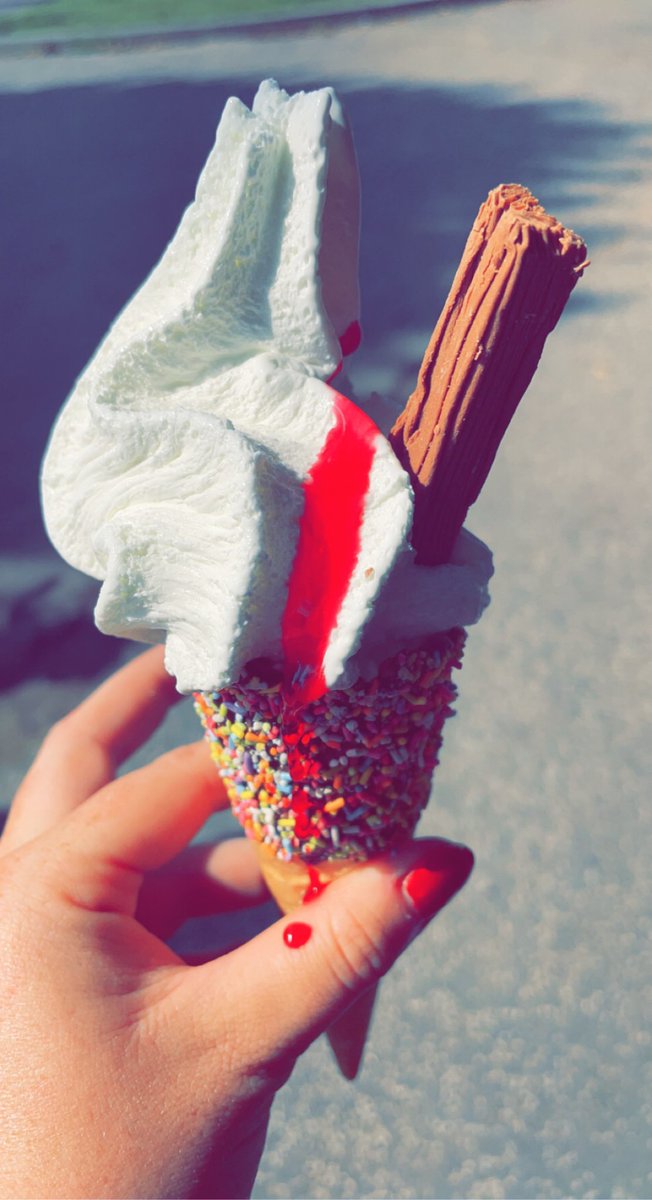 CarbonZero91's tweet image. Sunny summer holiday days are all about ice creams in the park and chasing small people around. 

#Summerholidays #Funwiththekids
