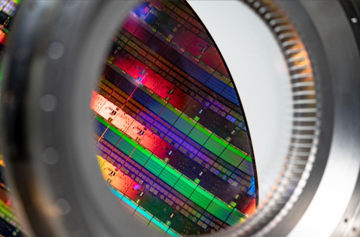 PlasmaThermLLC's tweet photo. Check out our products: https://t.co/CZYQ1cOq1F #PlasmaTherm #PlasmaEtch #Etch #PlasmaProcess #DryEtch #PlasmaDeposition #PlasmaDicing #IonBeamEtch #ICPRIE #InductivelyCoupledPlasma #ICPEtch #DeepSiliconEtch #Semiconductor #Semiconductors #ChipManufacturing #HDRF #PECVD #HDPCVD https://t.co/RLenRzYhvH