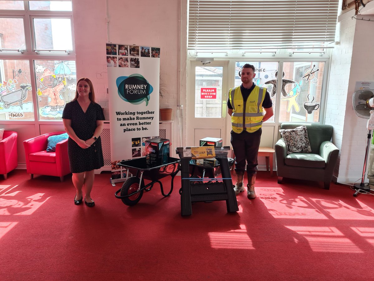 A massive thank you to Wates and #charlierose_H for your  amazing generosity providing new tools for Rumney Forum-Borrow don't buy and all your continued support.
#wates #community #reducereuserecycle #borrowdontbuy #wates