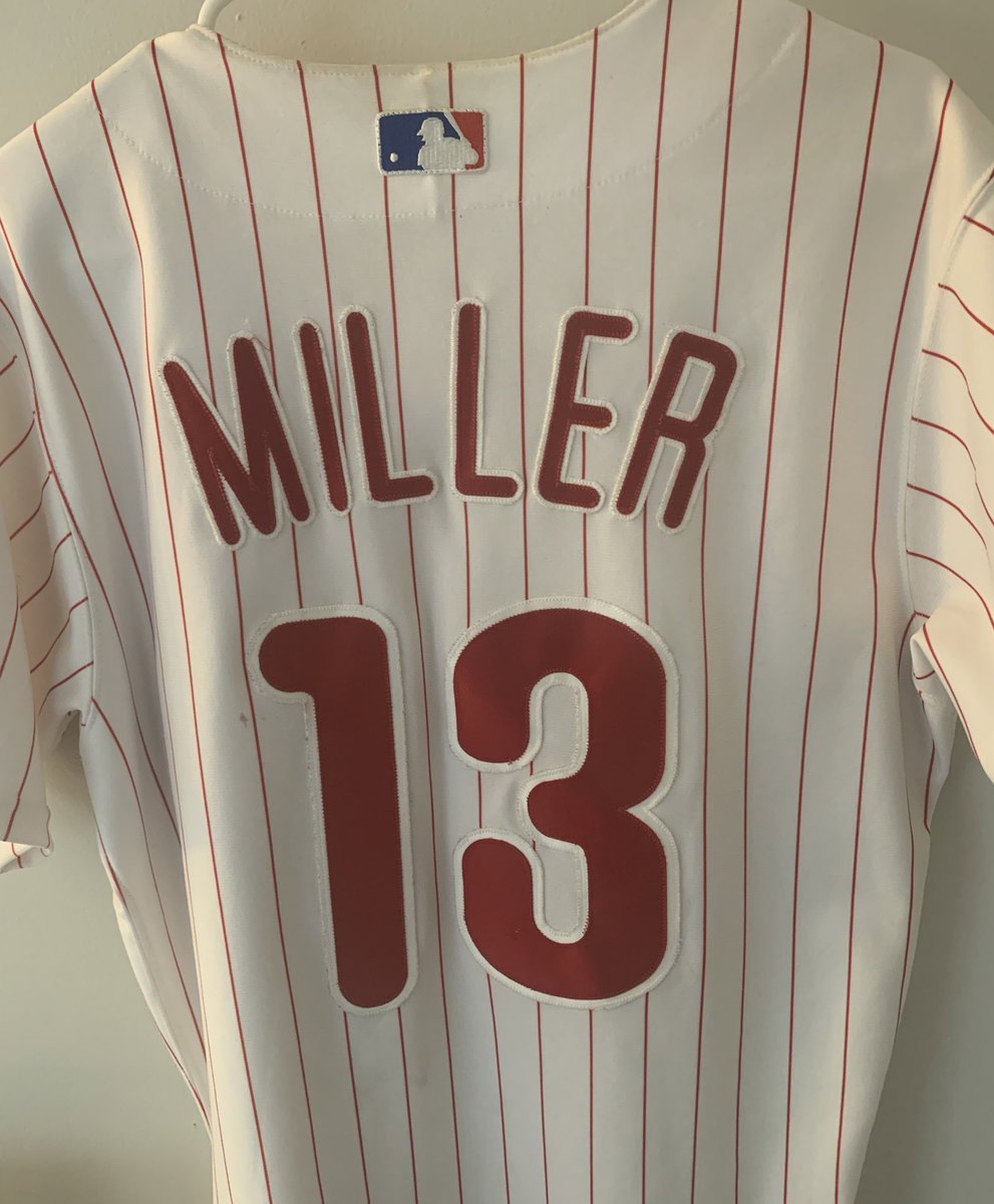 I ordered this custom jersey back in 2008 &amp; it’s not exactly “custom” anymore. Now I’m not saying #BradMiller stole it from me, but I at least would have liked to be consulted. Let’s call it a 50/50 split on jersey sales &amp; call it even? 🤝
<a href="/Phillies/">Philadelphia Phillies</a> #phillies
