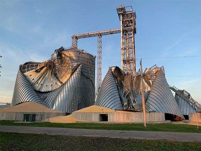 grain bins destroyed by Iowa's derecho last year are kind of beautiful tbh https://t.co/4LAuOdSffs