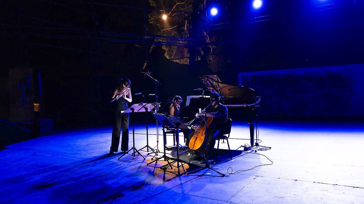 NataliaGerakis's tweet photo. Performing GEORGE CRUMB's VOX BALAENAE for electric flute, cello &amp; amplified piano, with Lefki Karpodini and Alexis Karaiskakis-Nastos, at the International Kalamata Music Days https://t.co/rEHfeg1PQG | photos © Angel Sifontes https://t.co/nERy14oYpe