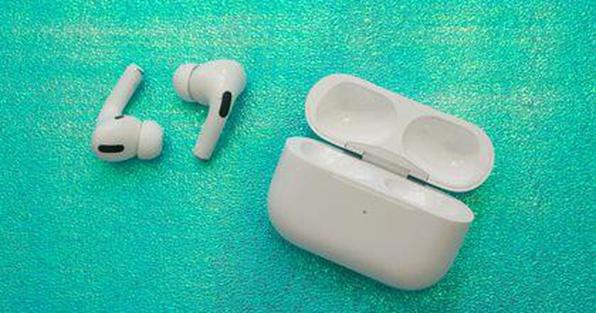 RefurbMe's tweet photo. Are AirPods 3 releasing at the same time as the new iPhone launch in September?
#appledaily #iPhone13 #AirPods3 #refurbme
https://t.co/nMdXKbR7gY https://t.co/oksRXXNUvl