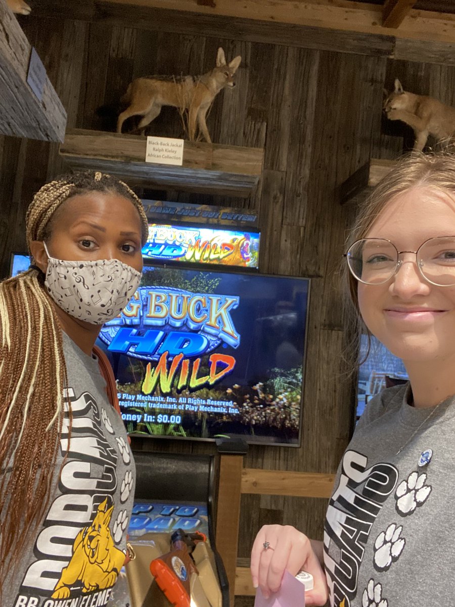 Amanda Lockhart tweet media