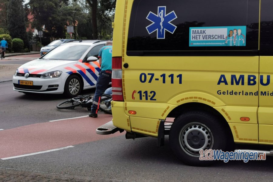 E-biker gaat hard onderuit op rotonde in #Bennekom. 112Wageningen.