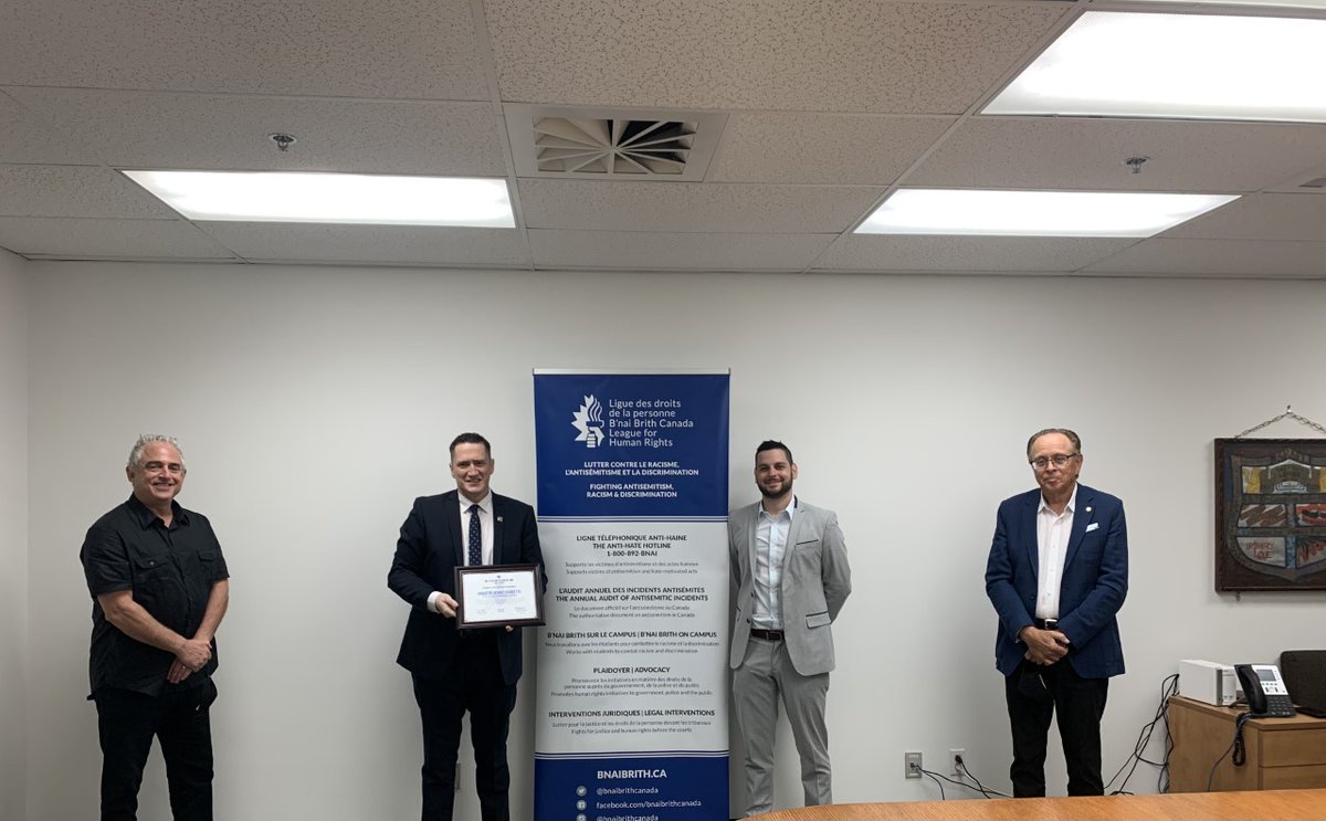 bnaibrithcanada's tweet photo. We thank Minister Charette @CharetteB for visiting the B'nai Brith Canada offices in #Montreal this morning.

To acknowledge his friendship and support to the Canadian Jewish community in the fight against #antisemitism, we presented him with a certificate of appreciation. https://t.co/LBx7ztwkBP
